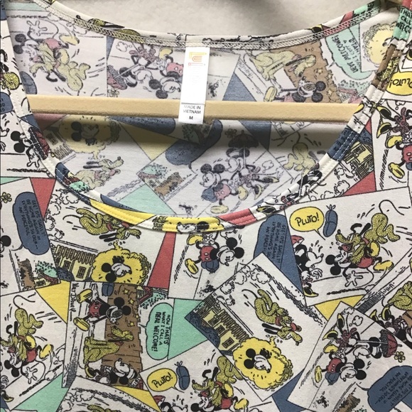 Disney~LulaRoe Classic T-Shirts~Lot of 2~Size M - Picture 3 of 7